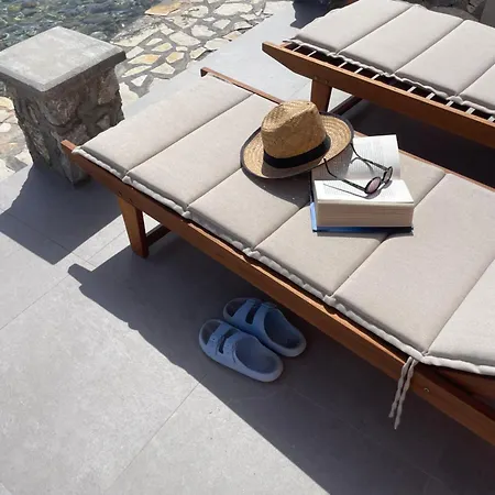 Numenia Seafront 別荘