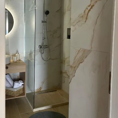 Numenia Seafront * האלקי