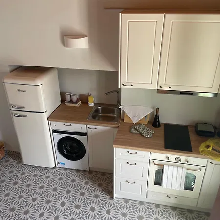 Numenia Seafront בית נופש