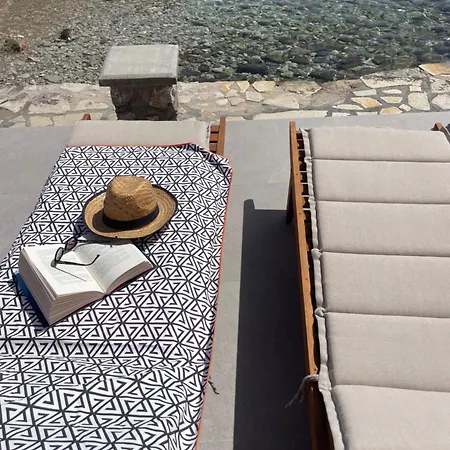 Numenia Seafront 펜션 Chalki Town