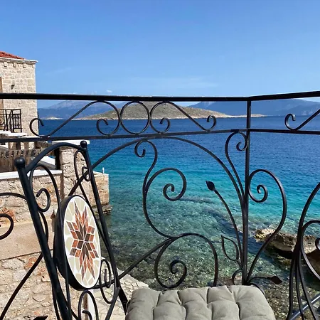 Numenia Seafront Semesterbostad *