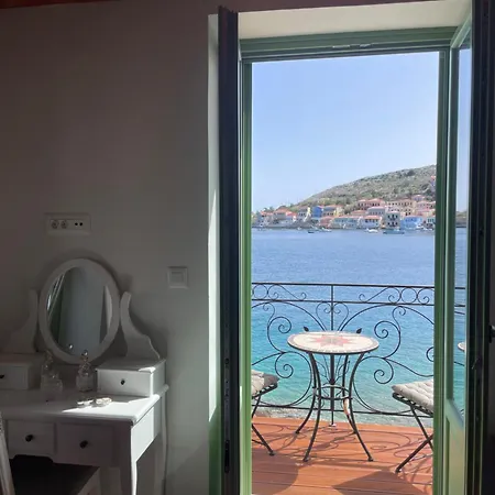 Semesterbostad Numenia Seafront *